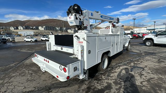 2023 Chevrolet Silverado 6500HD  3