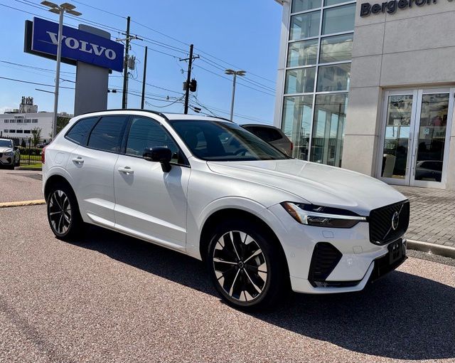 Crystal White Metallic 2026 Volvo XC60 SUV / Crossover All-Wheel Drive Automatic