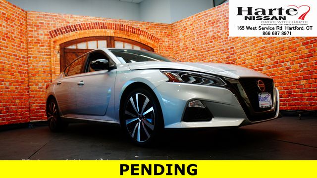 Brilliant Silver Metallic 2020 Nissan Altima 2.5 SR AWD Sedan All-Wheel Drive Continuously Variable Transmission