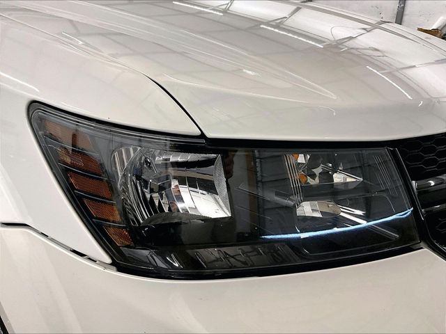 2019 Dodge Journey Crossroad White at Klick Lewis Buick Chevrolet