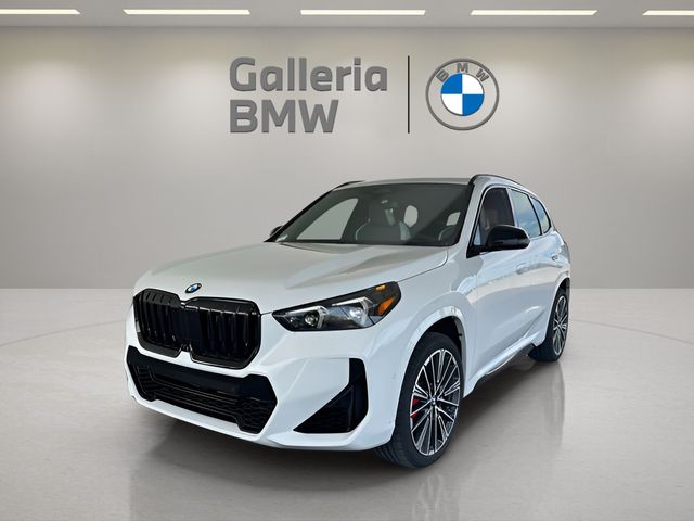 2026 BMW X1 28i's photo