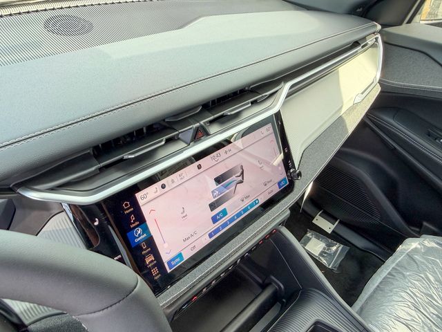 new 2026 Jeep Cherokee car, priced at $34,590