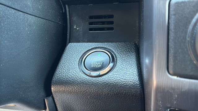Used 2019 Black Ford Platinum image 29