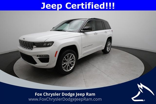 2023 Jeep Grand Cherokee Summit 4WD