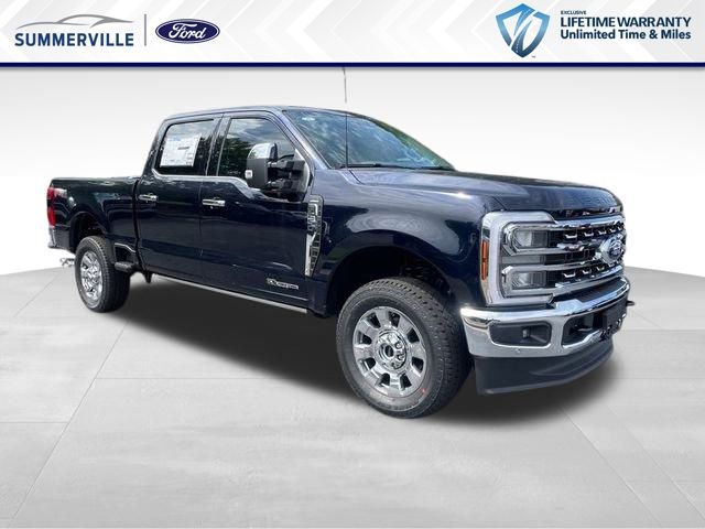 2025 Ford F-250 Super Duty Lariat Crew Cab 4WD