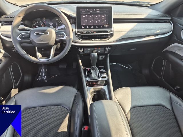 Used 2023 Gray Jeep Latitude image 30