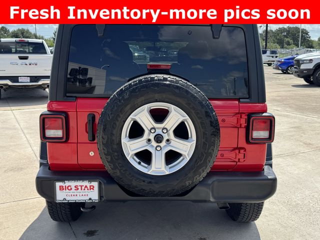 2019 Jeep Wrangler Unlimited Sport Red at Community Kia