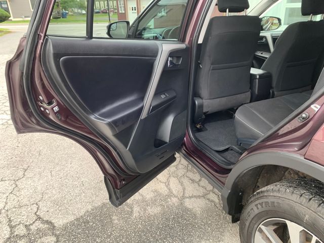 Used 2018 Toyota RAV4 SUV