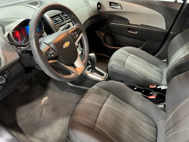 2014 Chevrolet Sonic LT 11