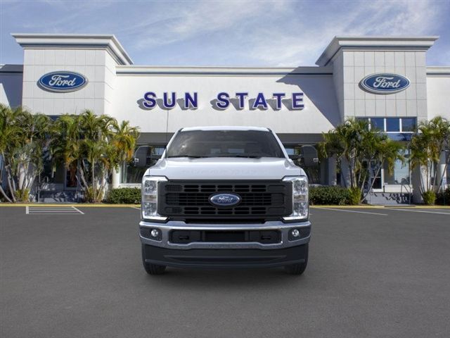 2025 Ford F-350SD XL photo