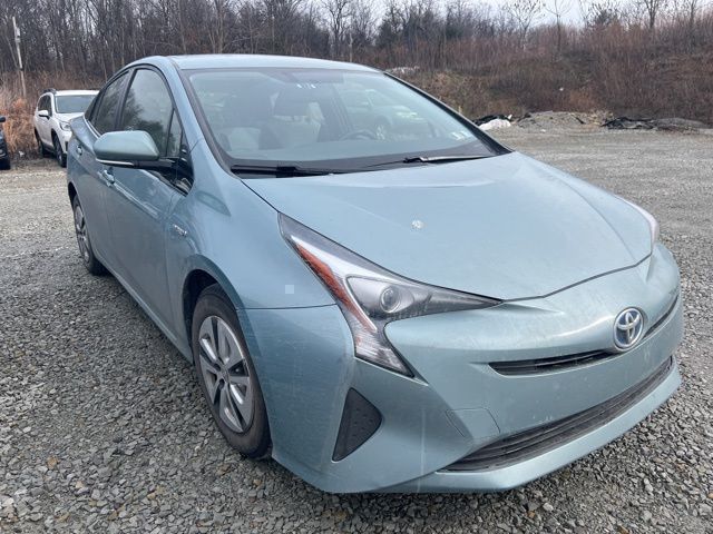 2016 Toyota Prius Four FWD