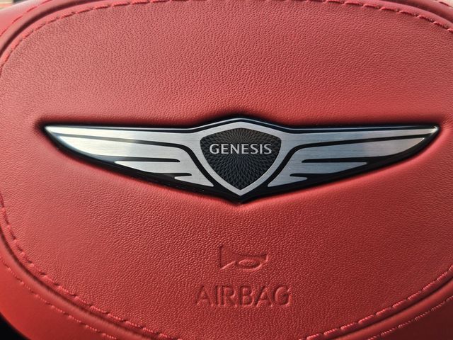 2027 Genesis GV80