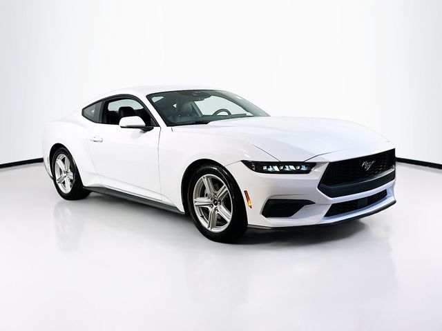Oxford White 2026 Ford Mustang Coupe Rear-Wheel Drive Automatic