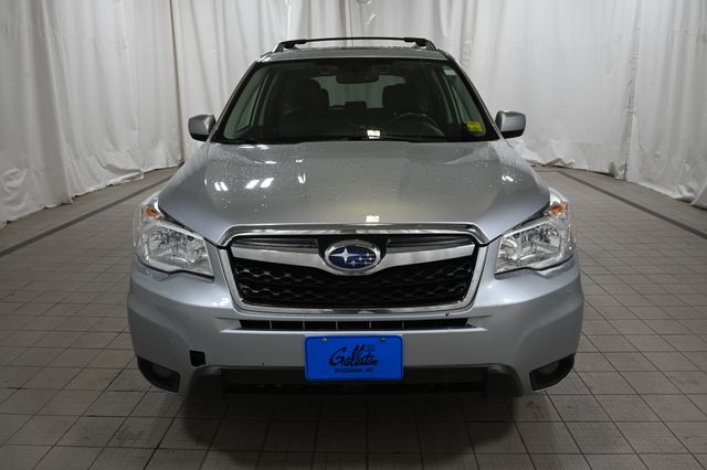 Used 2016 Silver Subaru 2.5i Limited image 5