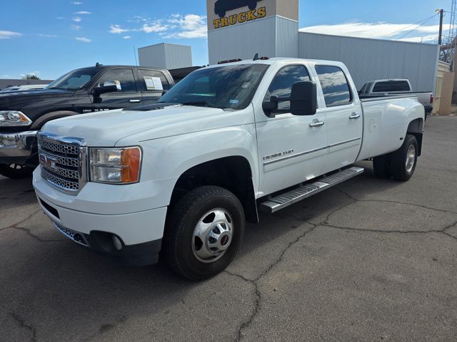 Summit White 2014 GMC Sierra 3500HD Pickup Truck Four-Wheel Drive 6-Speed Automatic