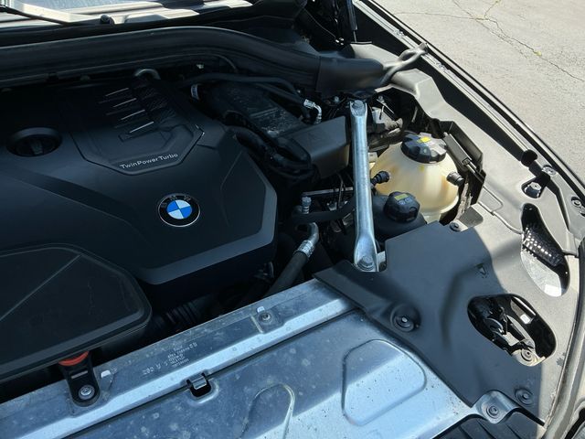 BMWX320