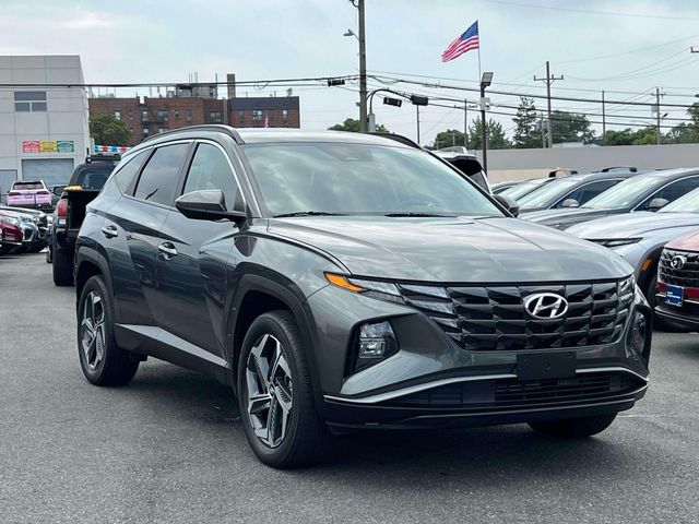 Gray 2024 Hyundai Tucson Hybrid Plug-In SUV / Crossover All-Wheel Drive 6-Speed Automatic