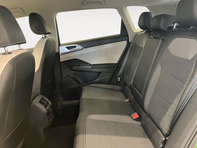 New 2026 Green Volkswagen 1.5T SE image 13