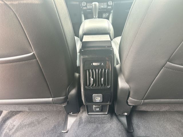 Certified Used 2023 Silver Jeep Limited image 22