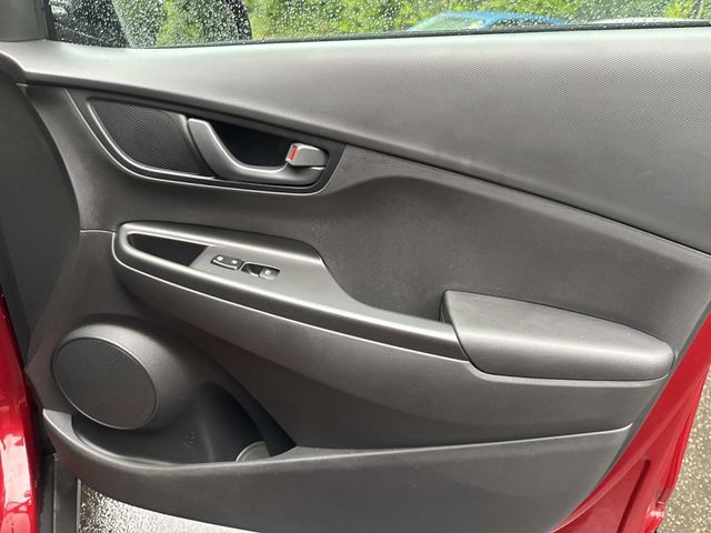 2023 Hyundai Kona - Image 23