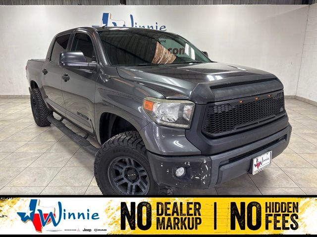Magnetic Gray Metallic 2018 Toyota Tundra Pickup Truck 4X2 6-Speed Automatic Overdrive