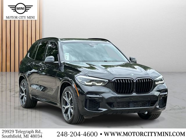  2022 BMW X5 xDrive40i AWD   