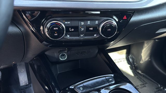 Used 2024 Red Chevrolet ACTIV image 30