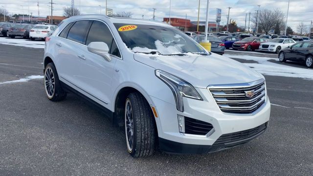 2019 Cadillac XT5 Premium Luxury 2