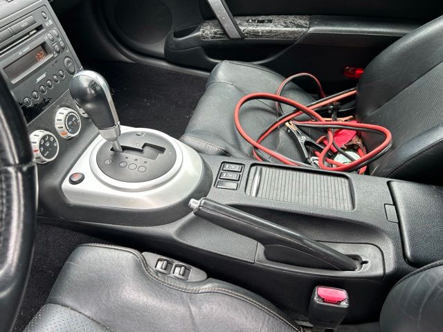 Used 2006 Red Nissan Touring image 14