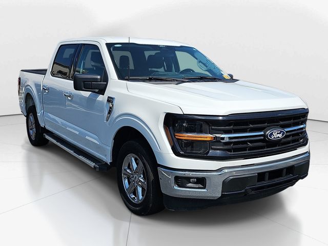 Oxford White 2025 Ford F-150 Pickup Truck 4X2 Automatic