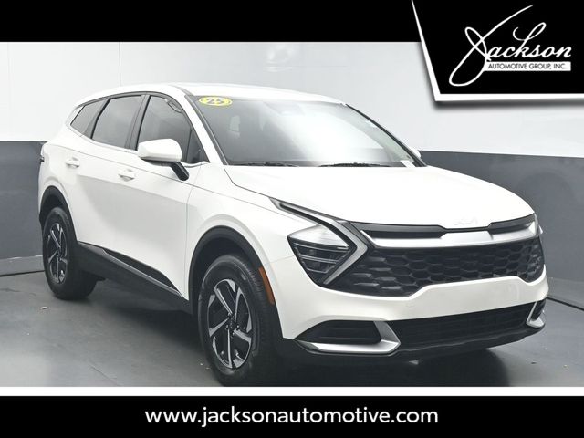 Snow White Pearl 2025 Kia Sportage Hybrid SUV / Crossover All-Wheel Drive 6-Speed Automatic