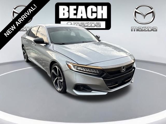 Silver 2022 Honda Accord Sedan Front-Wheel Drive Continuously Variable Transmission