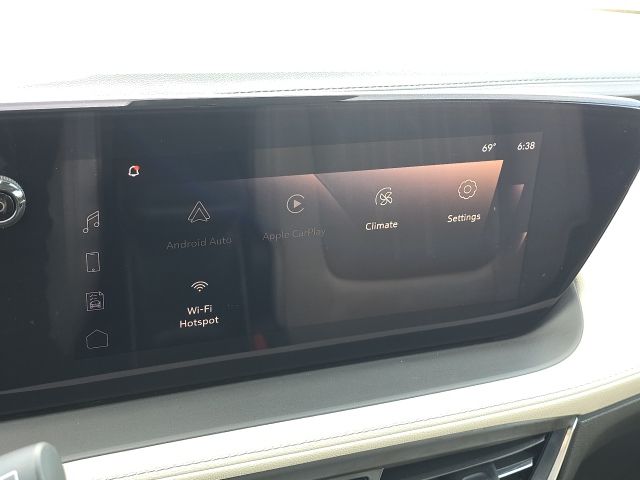 2024 Buick Encore GX Avenir:C02570