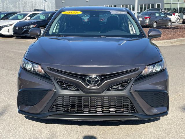 2021 Toyota Camry SE 8