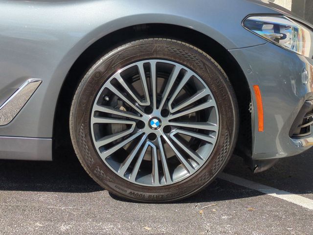 Used 2019 BMW 5 Series 530i xDrive 4D Sedan