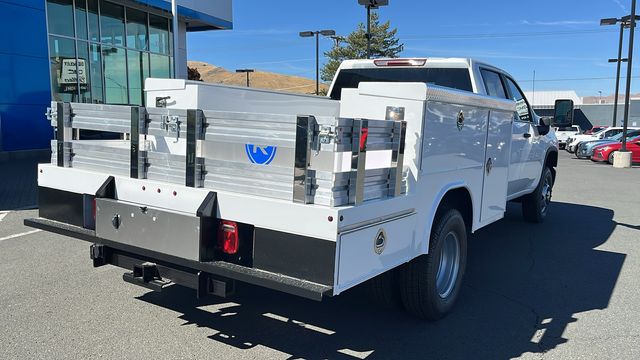 2024 Chevrolet Silverado 3500HD Work Truck 2