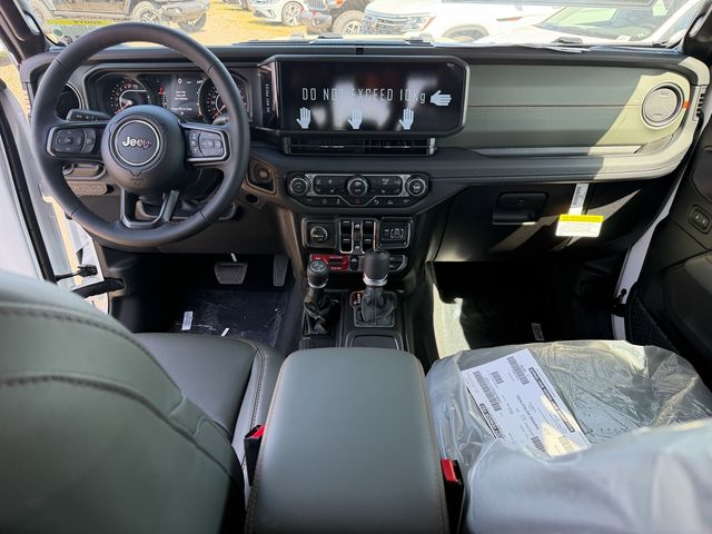 new 2026 Jeep Gladiator car, priced at $58,685