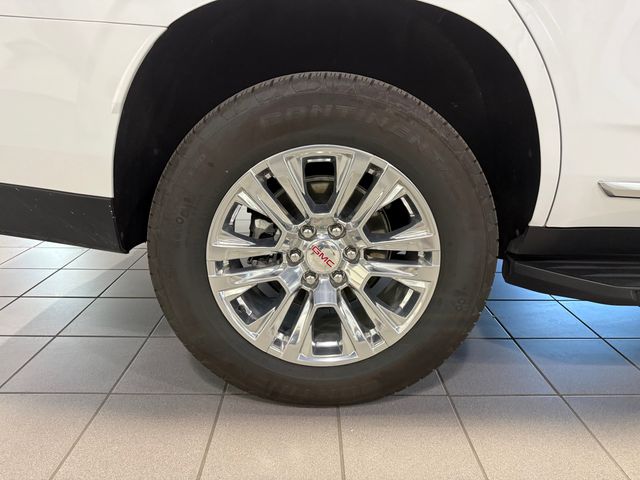 2025 GMC Yukon Denali - 8
