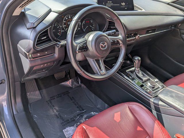 2025 Mazda CX-30 Carbon Edition - Photo 17