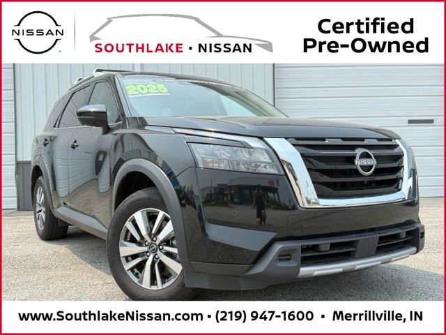 Super Black 2025 Nissan Pathfinder SUV / Crossover Front-Wheel Drive 9-Speed Automatic