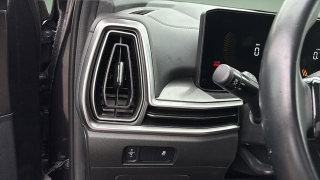 Used 2025 Gray Kia S image 21