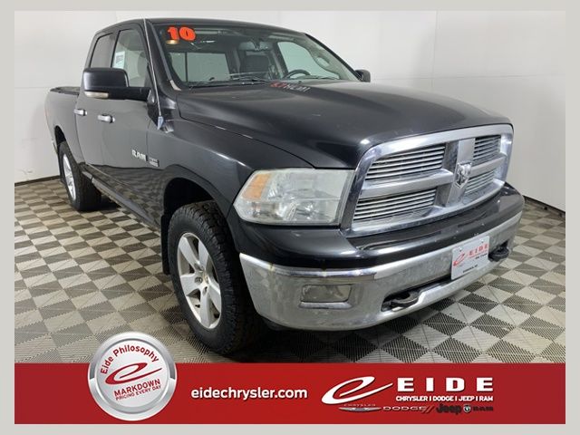Brilliant Black Crystal Pearlcoat 2010 Dodge RAM 1500 SLT Quad Cab 4WD Pickup Truck Four-Wheel Drive 5-Speed Automatic