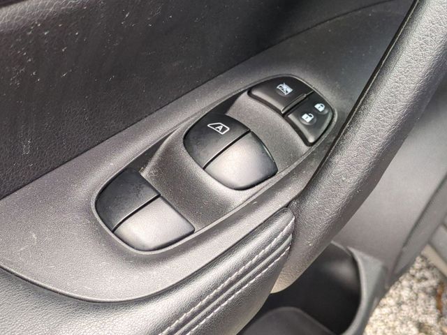 Used 2017 Nissan Rogue S 4D Sport Utility