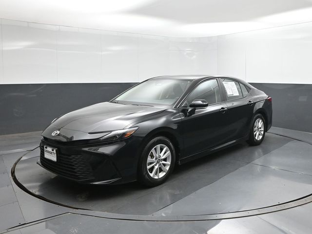 Used 2025 Toyota Camry LE