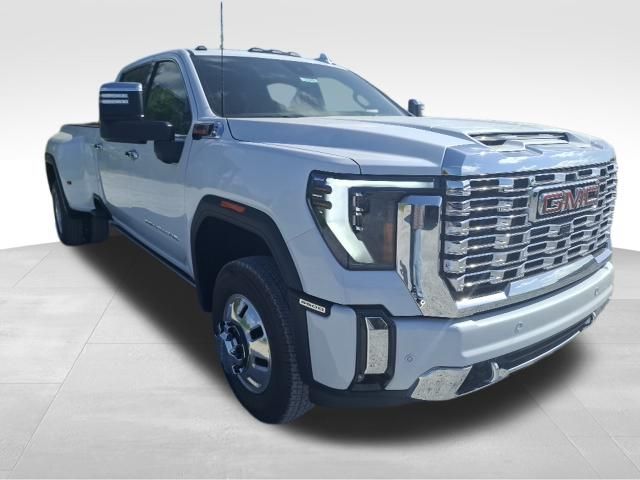 2026 GMC Sierra 3500HD Denali