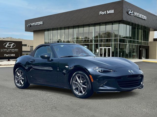 2021 Mazda MX-5 Miata Sport RWD
