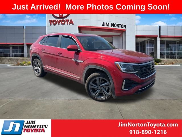 2024 Volkswagen Atlas Cross Sport 2.0T SEL R-Line 4MOTION's photo