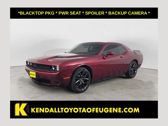 Pre-Owned 2022 Dodge Challenger SXT RWD 2D Coupe
