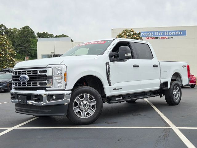 2025 Ford F-250 Super Duty XLT Crew Cab 4WD