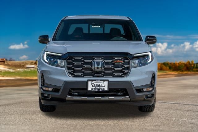 2025 Honda Ridgeline TrailSport 2